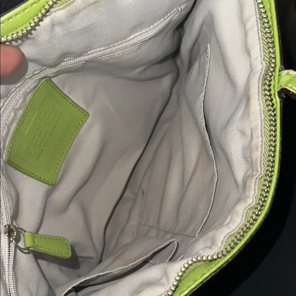 Coach Green and Tan Signature Tote Bag - Picture 10 of 14